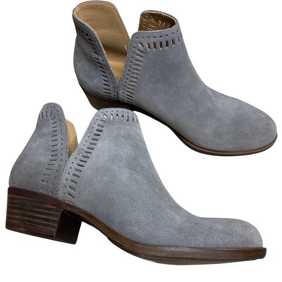 Lucky Brand Bustina Gray Suede Bootie Boots Stack Heel Size 6.5 Leather Upper - Picture 1 of 7
